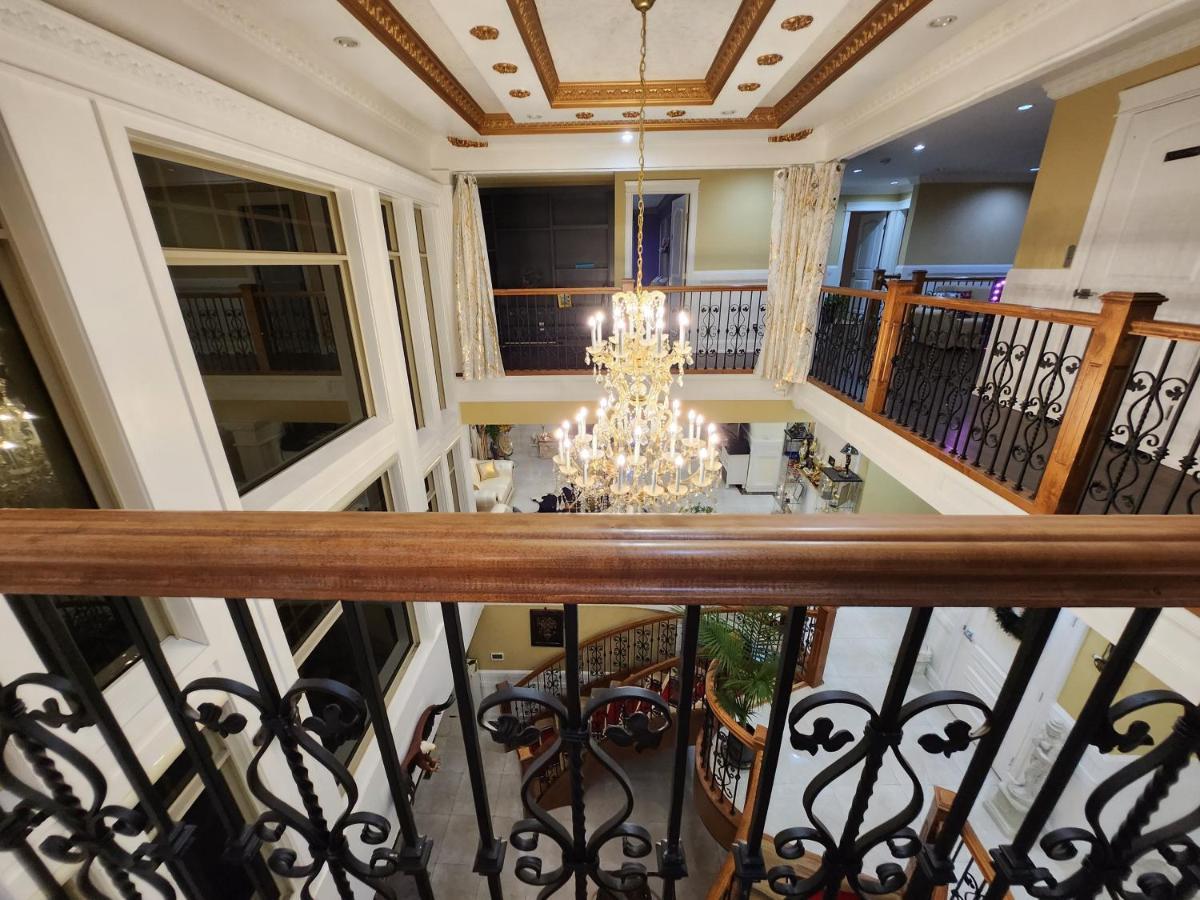Empire Palace 호텔 서레이 외부 사진
